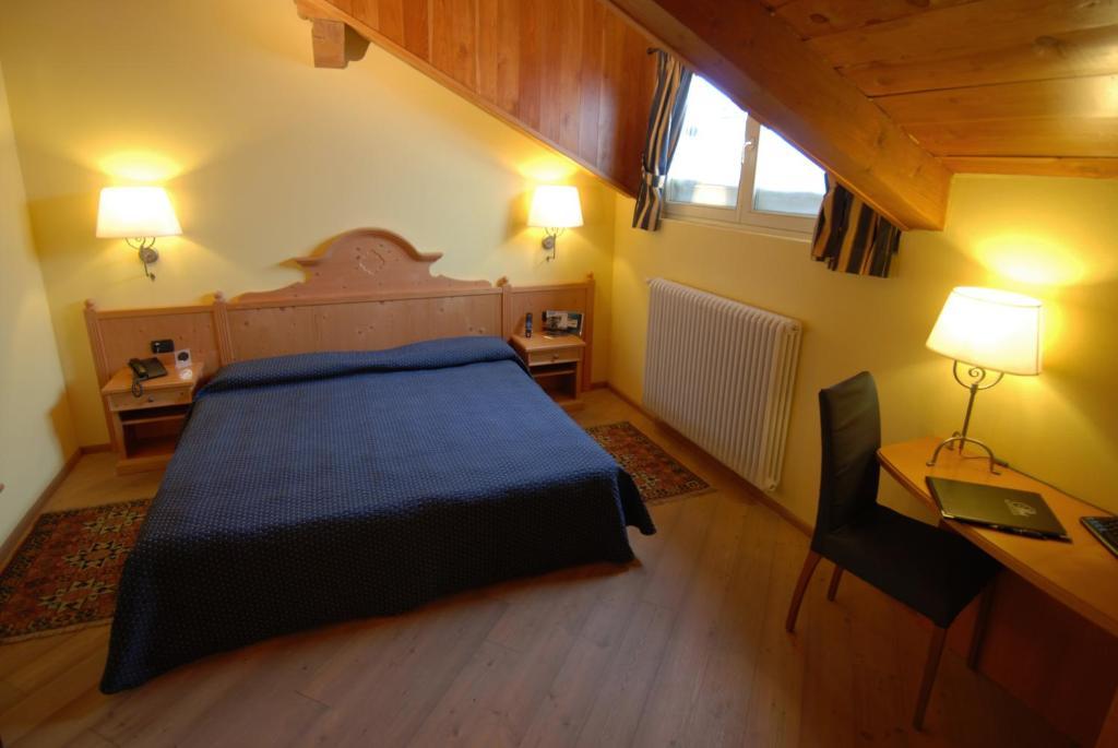 Superior Double or Twin Room,327512014:JPEG